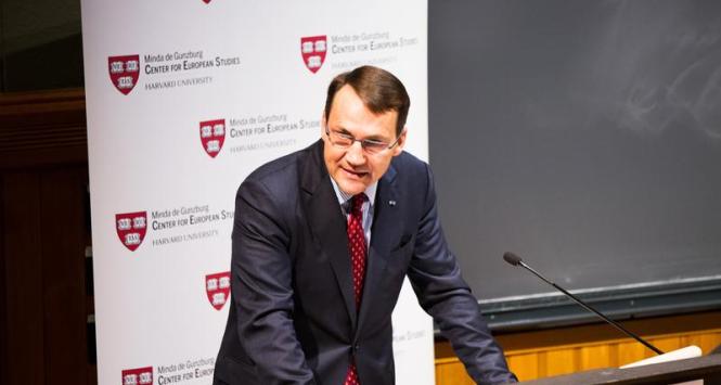 Marszałek Sikorski na Harvardzie