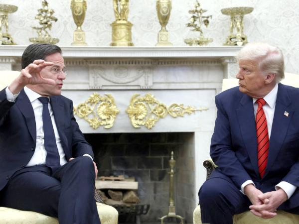 Szef NATO Mark Rutte i prezydent USA Donald Trump. Biały Dom, 13 marca 2025 r.