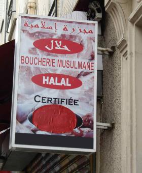 Halal to wszystko, co jest zgodne z prawem Islamu, czyli szariatem. Nie tylko żywność.