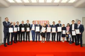 Piętnastka laureatów i finalistów „plus”