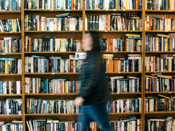 Okazuje się, że wzrosło znaczenie bibliotek publicznych jako źródła książek.