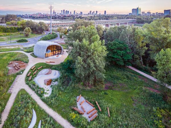 Pawilon Edukacyjny „Kamień” w Warszawie