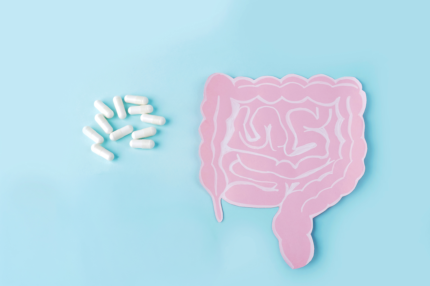 Antybiotyki zmieniają mikrobiotę jelitową na lata. Mogą jednak także poprawić pamięć