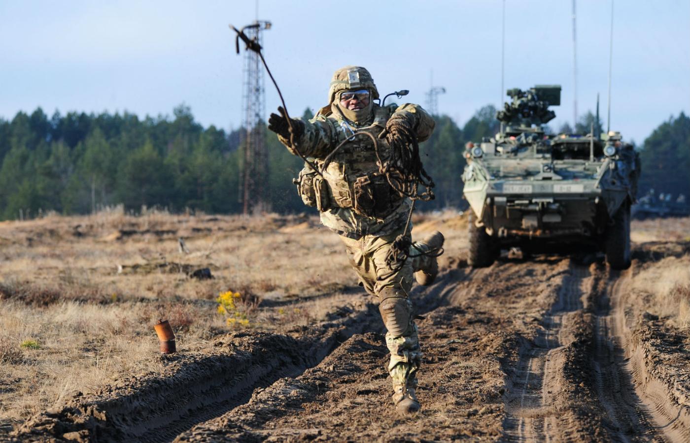 Amerykański żołnierz podczas ćwiczeń na Litwie