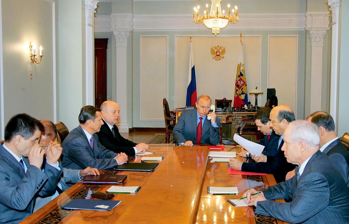 Posiedzenie prezydenckiej Rady Bezpieczeństwa, alternatywnego supergabinetu.