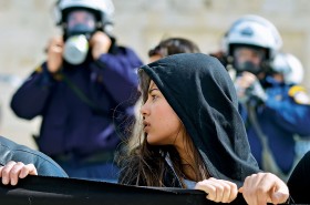 Grecy nie czują się winni. Protestują przeciw oszczędnościom wymuszanym przez UE i MFW.