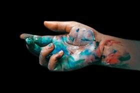 Ministerstwo obiecuje dodatkowy program rekompensujący straty dla kultury, ale dopiero po epidemii – wstępnie ma wynieść 50 mln zł. Ale artyści potrzebują wsparcia teraz, a nie za pół roku.