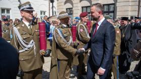 Minister obrony narodowej Władysław Kosiniak-Kamysz podczas wręczenia nominacji generalskie i admiralskiej, 2 maja 2026 r.
