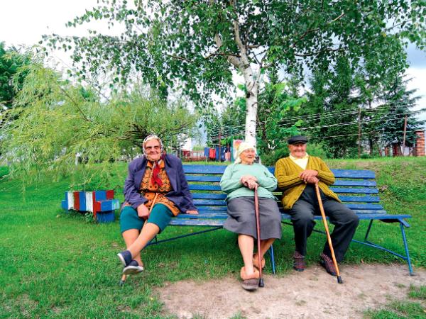 Państwo Abramiukowie zamieszkali nieopodal córki Wiesławy Brzuchali. Bo samotność w starości jest najgorsza.