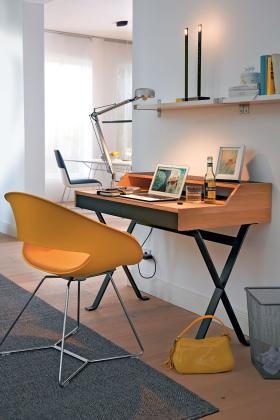 Mieszkanie z meblami współczesnymi i tymi z lat 60.