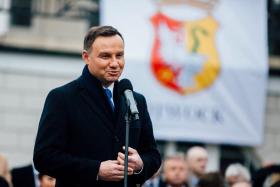 Kiedy się słucha otwockiej przemowy prezydenta, nasuwają się nieprzyjemne historyczne skojarzenia.