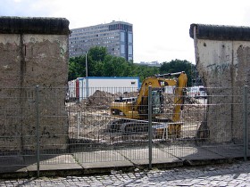 Rozbieranie niektórych odcinków trwa do dziś