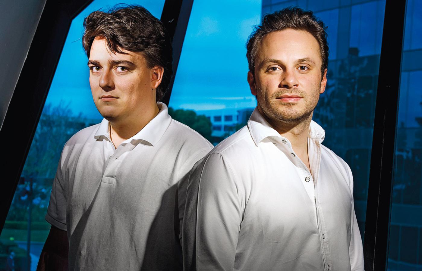 Palmer Luckey i Brendan Iribe, założyciele spółki Oculus Rift. Twórca Facebooka kupił ją za 2 mld dolarów.