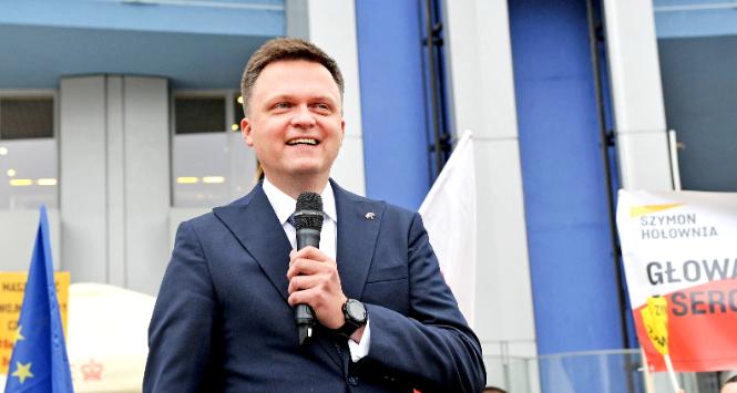 Szymon Hołownia na wiecu przedwyborczym w Katowicach
