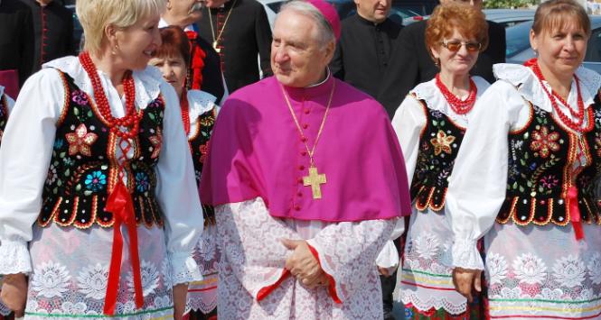 80. urodziny abp. Józefa Kowalczyka w Jadownikach Mokrych 29 sierpnia 2018 r.