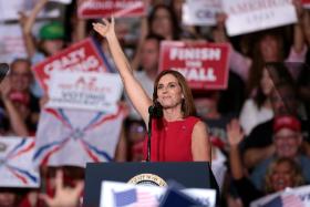 Martha McSally w Arizonie jest kandydatką republikanów do Kongresu.
