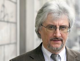 Radosław Markowski – politolog i socjolog, profesor Szkoły Wyższej Psychologii Społecznej w Warszawie.