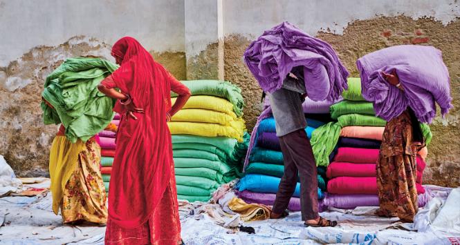 Fabryka tkanin w Radżastanie.