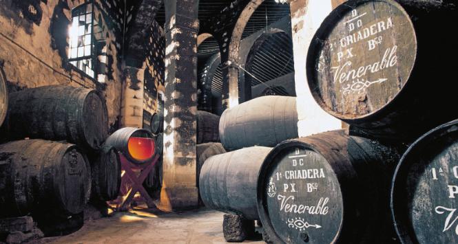 Sherry miewało już okresy złote i czarne.