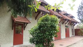 Pawilon na tyłach domu „Kultury”. Niegdyś magazyn, dziś miejsce, w którym znajduje się Archiwum Instytutu Literackiego.