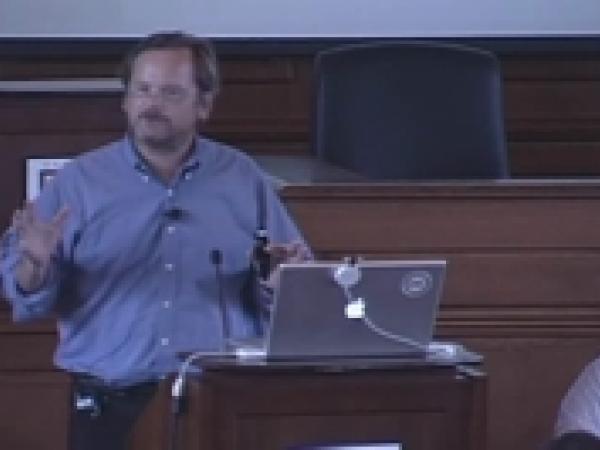 Lawrance Lessig prezentujący 