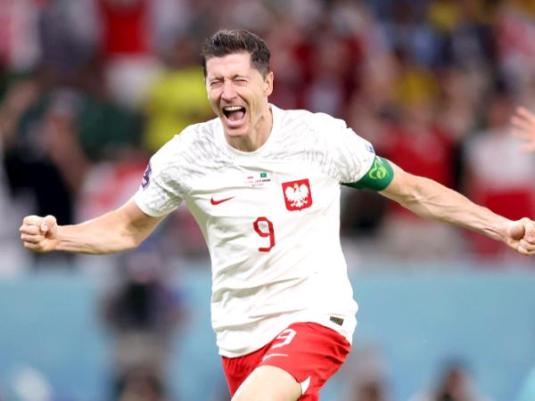 Robert Lewandowski, kapitan reprezentacji i najlepszy piłkarz w historii polskiej piłki.