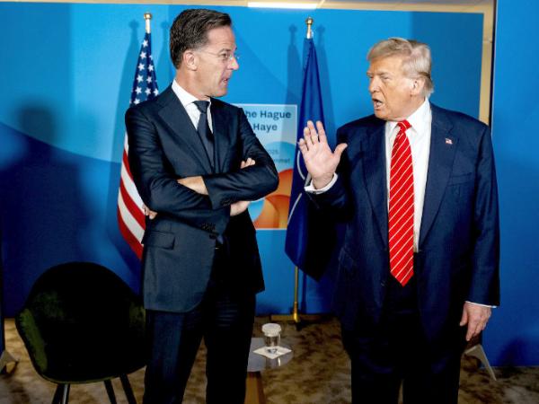 Sekretarz generalny NATO Mark Rutte i prezydent USA Donald Trump