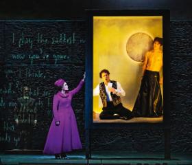 Erin Morley jako Eurydyka, Joshua Hopkins jako Orfeusz i Jakub Józef Orliński jako alter ego Orfeusza. „Eurydyka”, Metropolitan Opera.