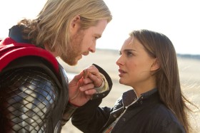 Reżyserią zajął się Kenneth Branagh. Jego obecność na planie była powodem, dla którego role w filmie przyjęli Chris Hemsworth i Natalie Portman