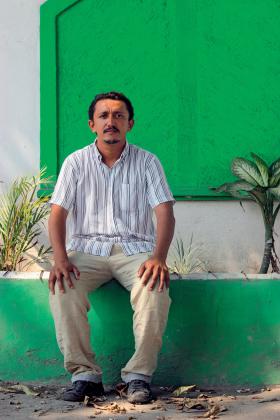 Jorge Gallardo Garcia, stolarz, uchodźca z San Salvador w Salwadorze. Zostawił tam żonę w ciąży i rodzinny warsztat.