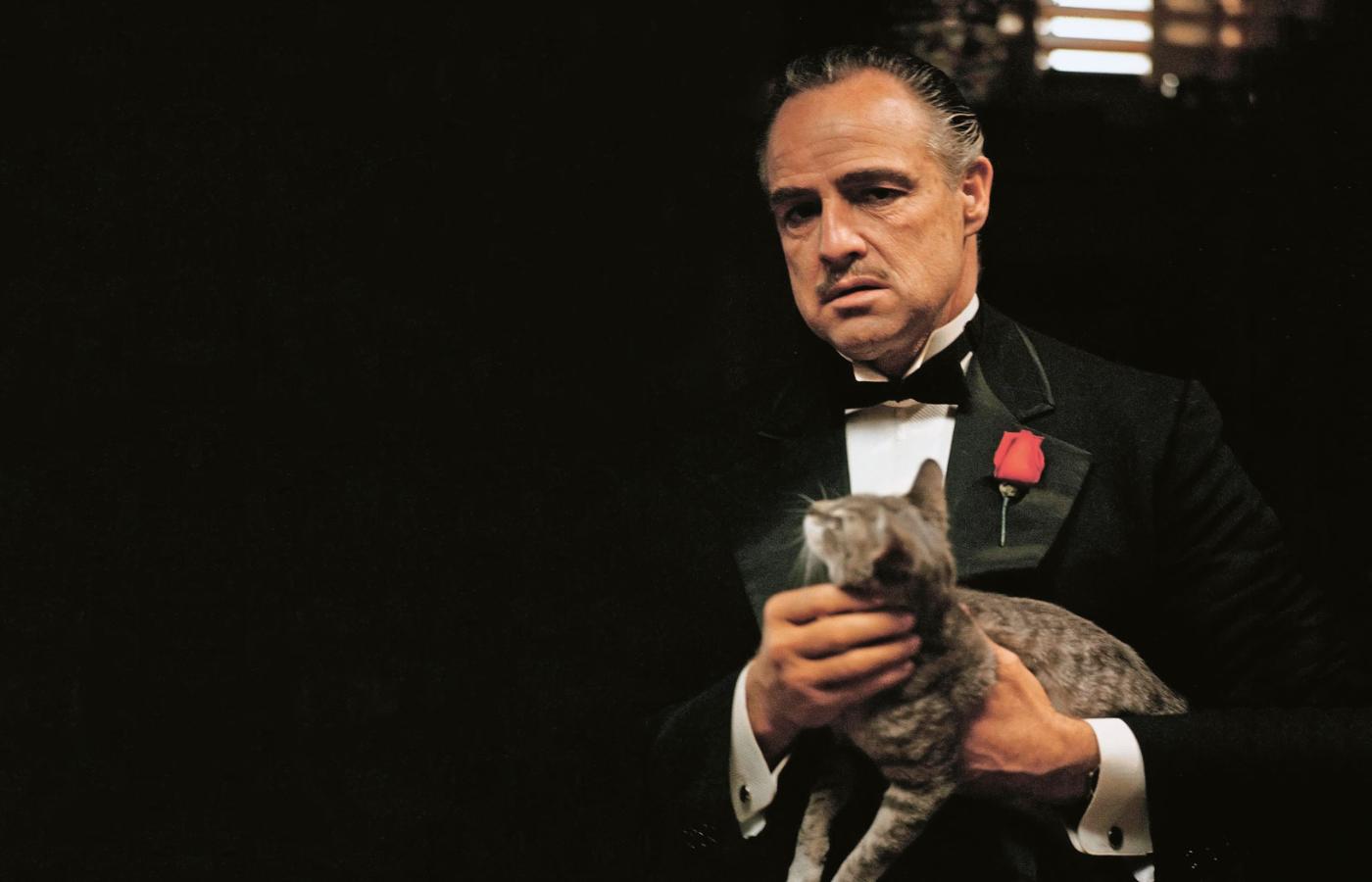 Marlon Brando w roli Don Corleone, za którą otrzymał Oscara.