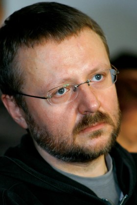 Dziennikarz Maciej Gawlikowski