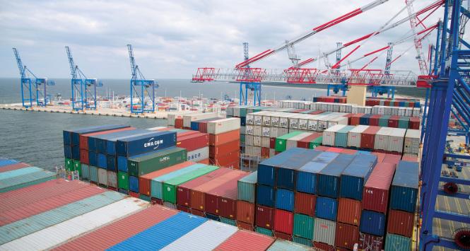 Terminal LNG w Świnoujściu.