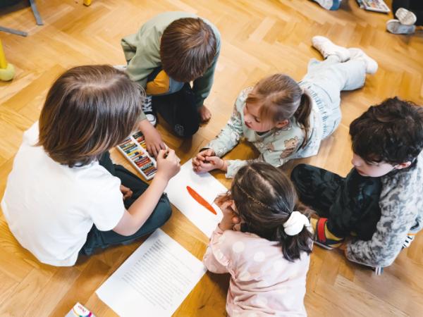 Mała Warszawska Jesień 2025: performanse, wspólne działania dzieci i dorosłych, muzyka, sztuka i owady