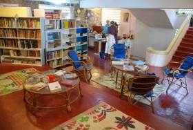 Miejscowa biblioteka.