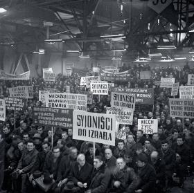 Masówka w Hucie im. Lenina, Kraków, 20 marca 1968 r.