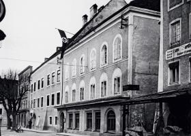 Dom rodzinny w Braunau am Inn w Austrii.