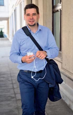 Prof. Michał Królikowski, karnista z UW. Według portalu OKO.press to właśnie on koordynuje pisanie prezydenckich ustaw.