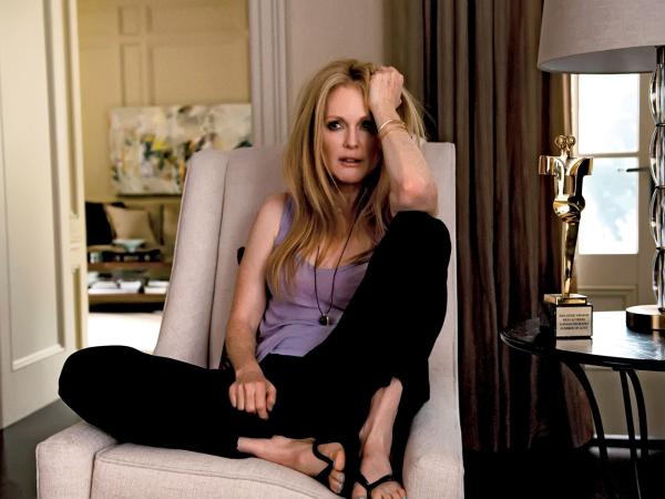 Kadr z filmu: „Mapy gwiazd”, reż. Dawid Cronenberg