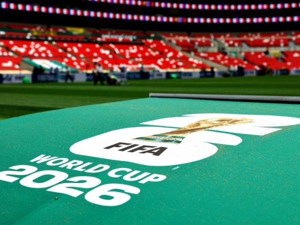 Czwartkowy mecz otwarcia Meksyk–Republika Południowej Afryki odbędzie się na Estadio Azteca. Ciekawostką jest to, że dokładnie 16 lat temu obie reprezentacje zmierzyły się na inaugurację ówczesnego mundialu w RPA.
