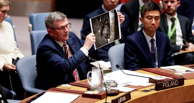 Wiceminister spraw zagranicznych Marcin Bosaki przedstawia polskie stanowisko ws. wtargnięcia rosyjskich dronów nad Polskę na posiedzeniu Rady Bezpieczństwa ONZ, 12 września 2025 r.