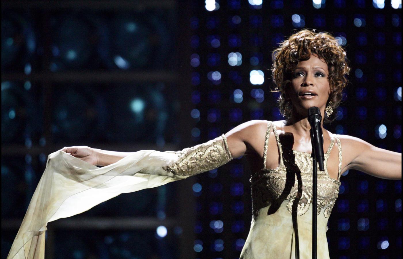 Whitney Houston pozostanie zamrożona w czasie i niedoścignięta w swoim „I Will Always Love You”.