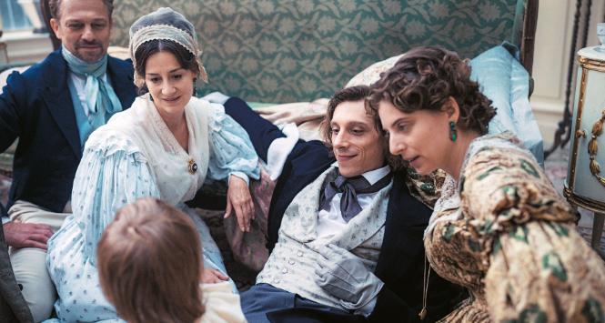 „Chopin, Chopin!” został sprzedany do 44 krajów. Ma być pokazywany na zakończenie Wystawy Światowej Expo 2025.