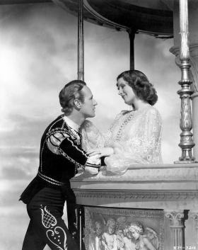 Leslie Howard i Norman Shearer w filmie Romeo i Julia z 1936 r.