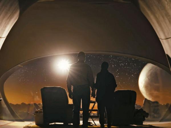 „Nocne niebo”, scen. Holden Miller