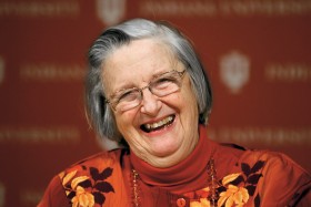 Żartowano, że Watykan prędzej mianuje kobietę biskupem niż otrzyma ona ekonomicznego Nobla. Przyznano go w tym roku Elinor Ostrom