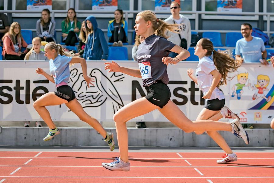 „Nestlé mocno angażuje się w program „Lekkoatletyka dla każdego!” przygotowany dla dzieci i młodzieży wszystkich klas szkoły podstawowej i gimnazjów”.