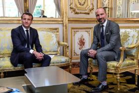 Dara Khosrowshahi i Emmanuel Macron, Paryż 2019 r.