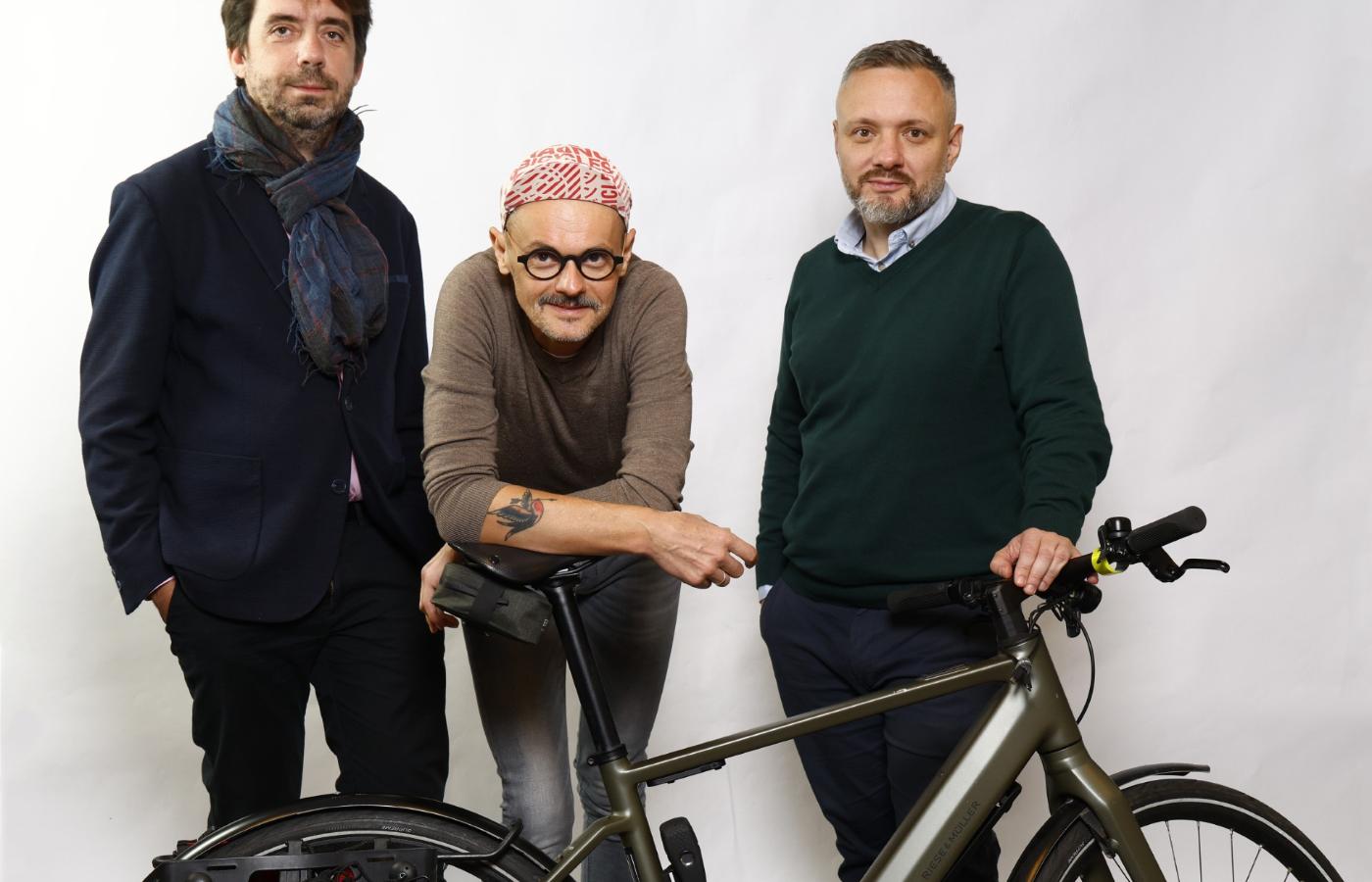 Podróż z rowerem w pociągu PKP: jak to działa, dlaczego wciąż są z tym problemy?