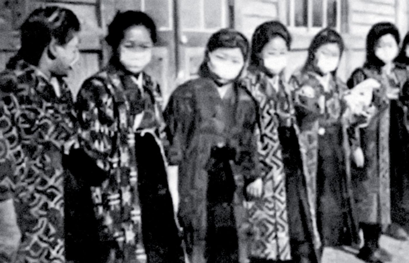 Chorzy na grypę w Chinach, 1917 r.